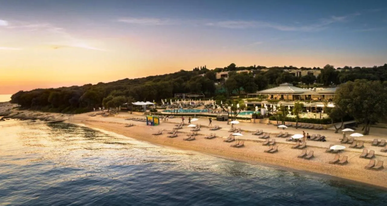 MOLO Beach Grande Rovinj 0*,  Kroatien