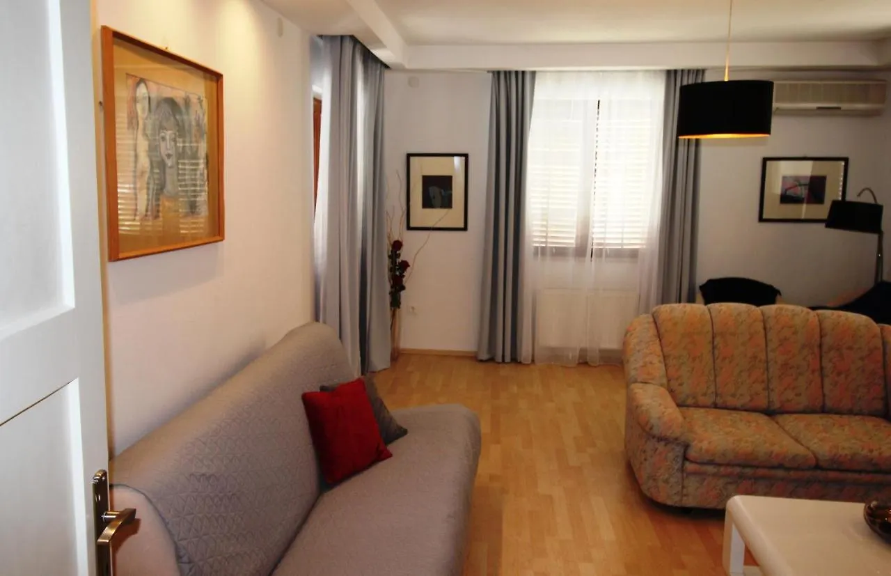 Molo Beach Grande Rovinj 0*,  Kroatien